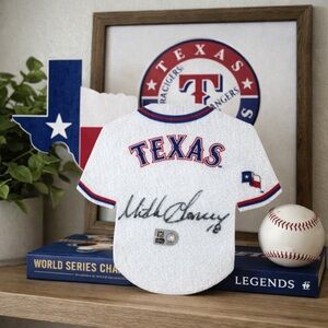 ⚾️Texas Rangers MLB Signed Mitch Garver Felt Jersey Pennant